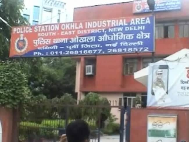 okhla-police-station_650x488_61439348238